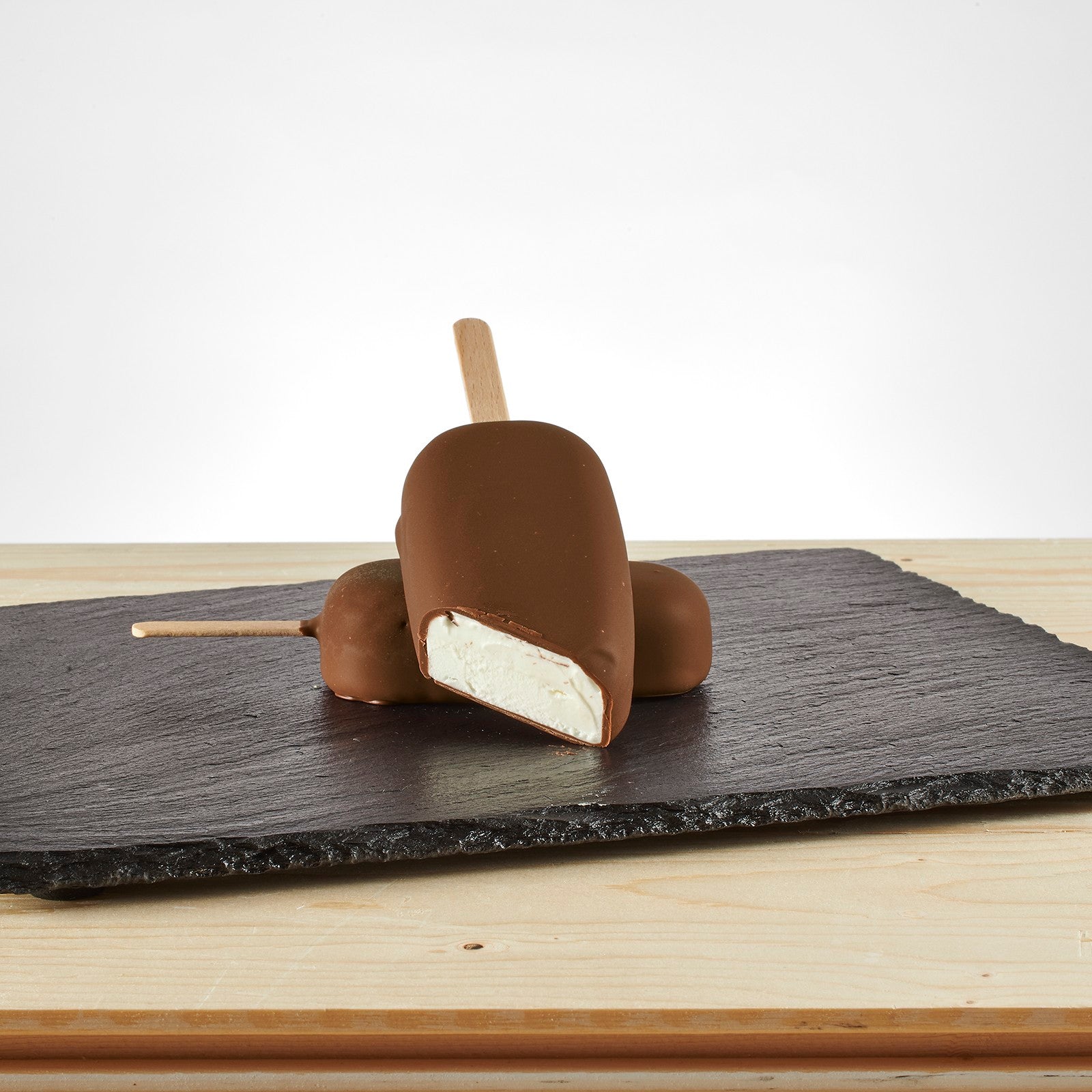 PreGel Dark Chocolate – Coriandoline Coating - Papagino Foods Inc.