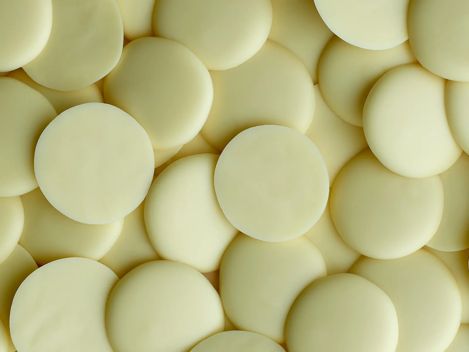 Belcolade 30% White Chocolate Drops 15 KG **Pickup Only OR Shipping At Your Own Risk** - Papagino Foods Inc. 