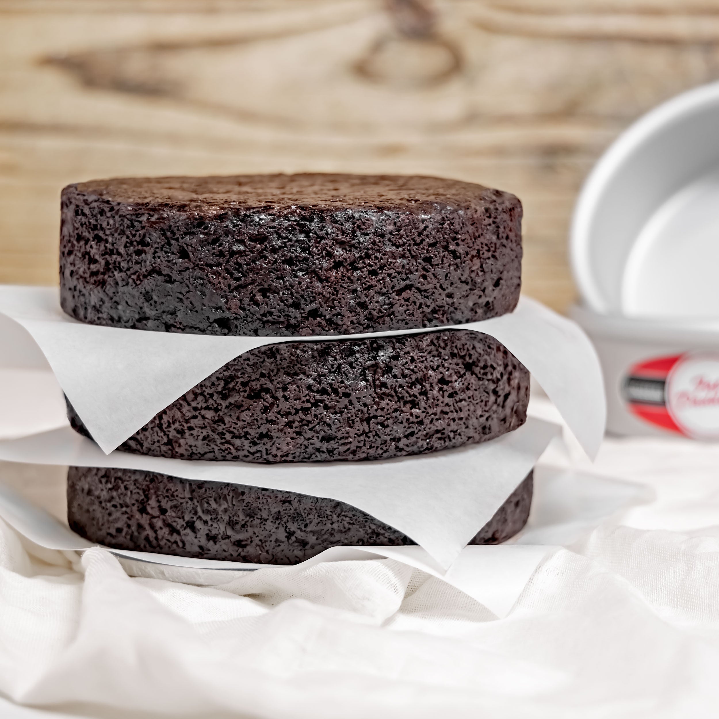 Fat Daddio Round Cake Pan 8″ x 4″ (20.3 x 10.2 cm) (PRD 84) - Papagino Foods Inc.